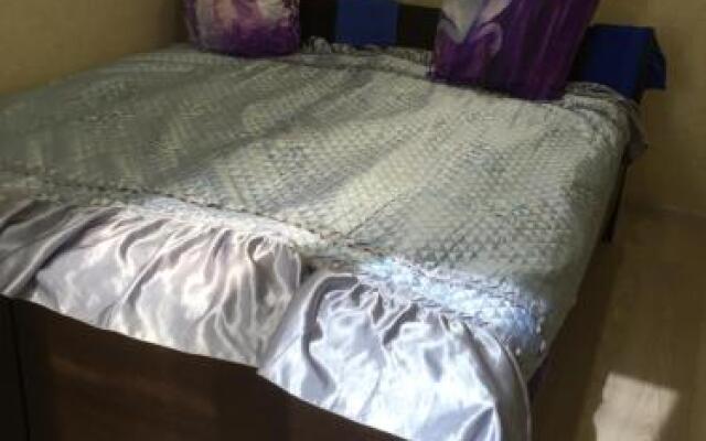 Guest house on Dzerzhinskogo 105