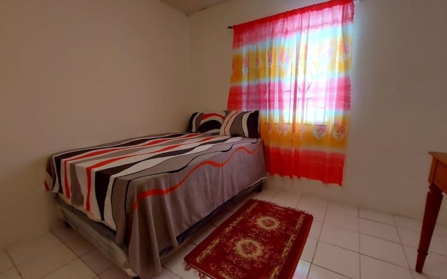 3 Bedrooms Rentals in Port Morant St Thomas