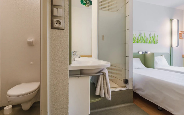 ibis budget Warszawa West Station