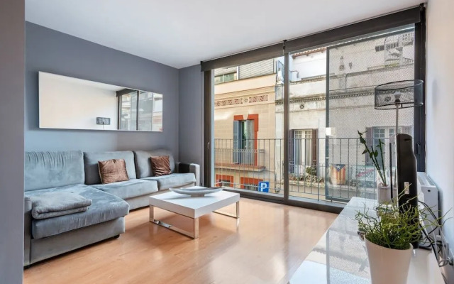 Modern and Chic Apartments in Gracia