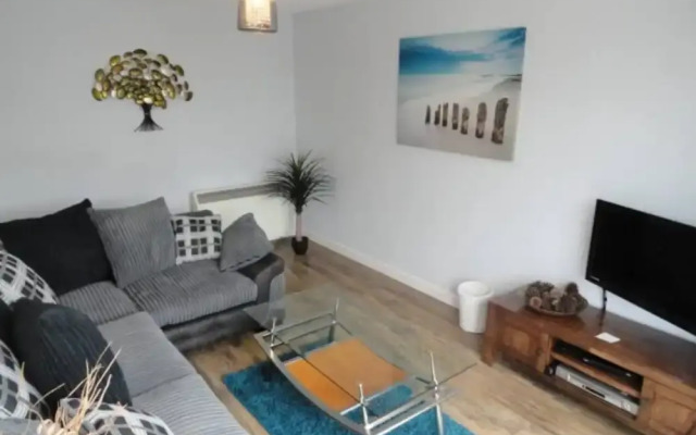 Immaculate 3-bed House in Fairbourne