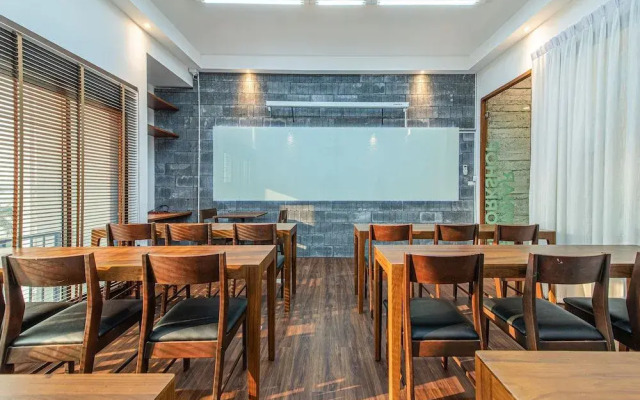 Work Inn Impact Muangthong Thani