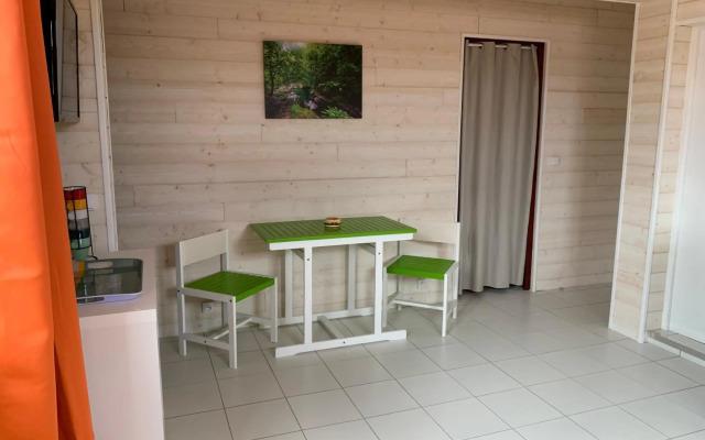 Les Lianes De Corail