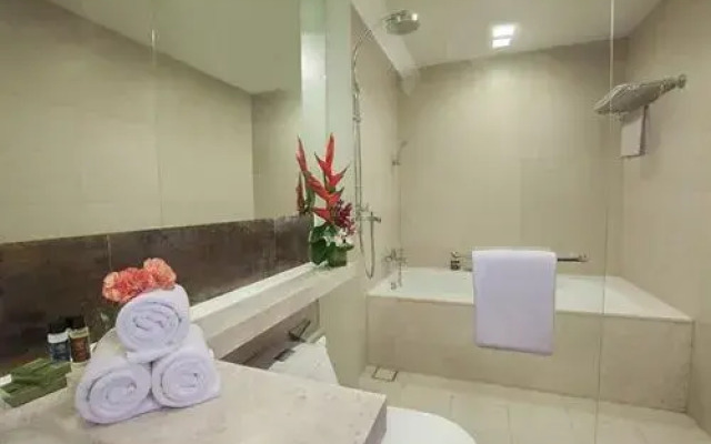 Oakwood Residence Prestige Whitefield Bangalore