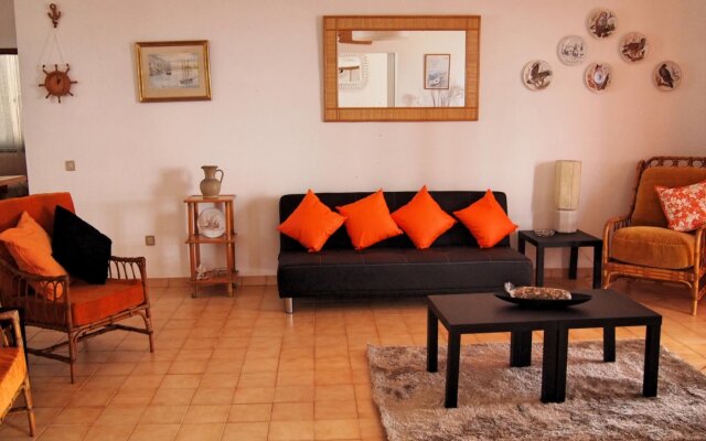 Spacious Family Villa Only 200M From The Golden Beach Villa Mary