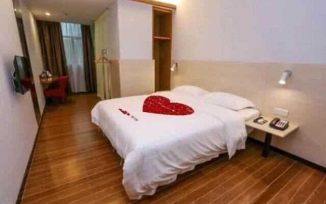 Wenxing Hotel (Zhuhai Xiangzhou Station Riyuebei Opera Theater)
