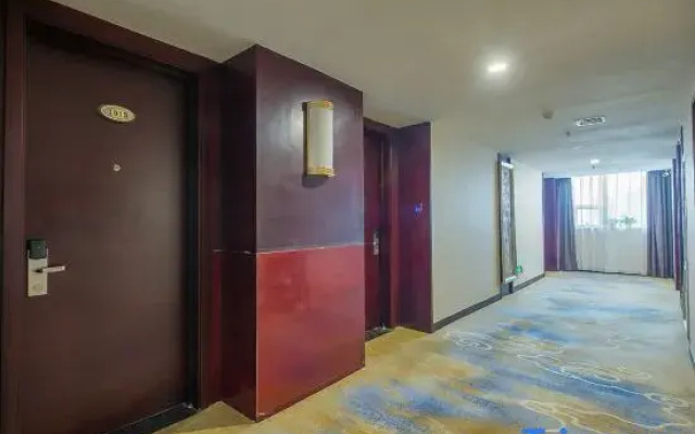 Honor International Hotel