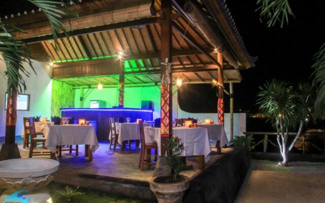 Seaside Huts Lembongan