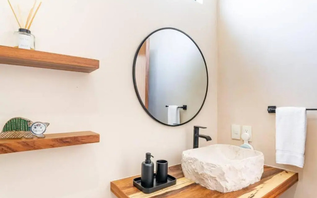 @villa.akbal- 2bd rooftop w/ open dinning room