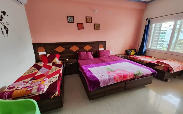 Goroomgo Naturevilla Cafe & Homestay Rishikesh