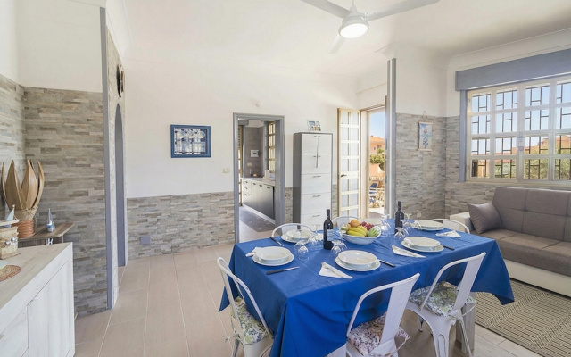 Villa Milon Near The Sea
