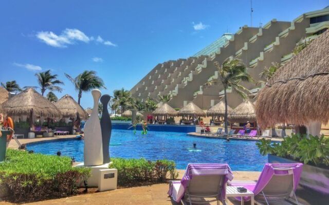 Luxury Escape Cancun