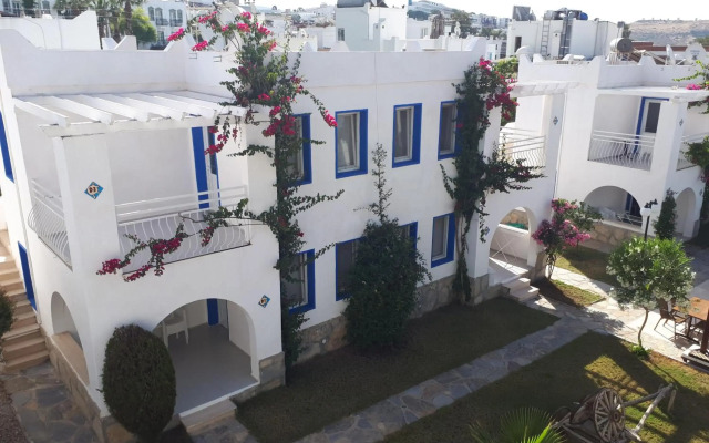 Paradise Apart Hotel