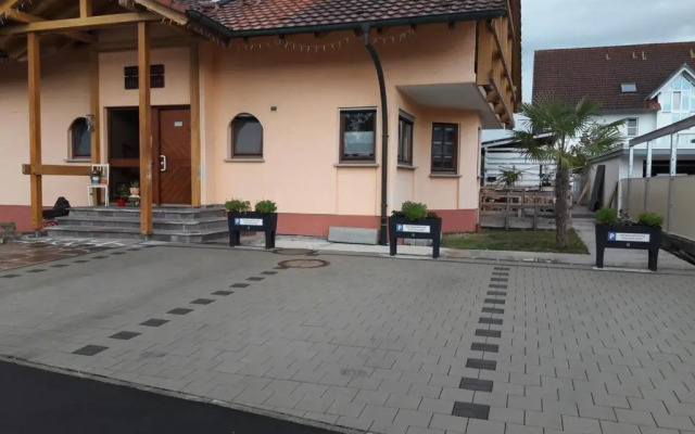 Ferienwohnung Glückskinder Apartment Rosa