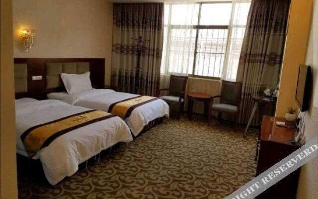 Xuanwei Yitong Express Hotel