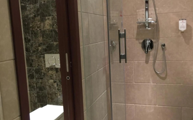 Prince Albert Lyon Bercy