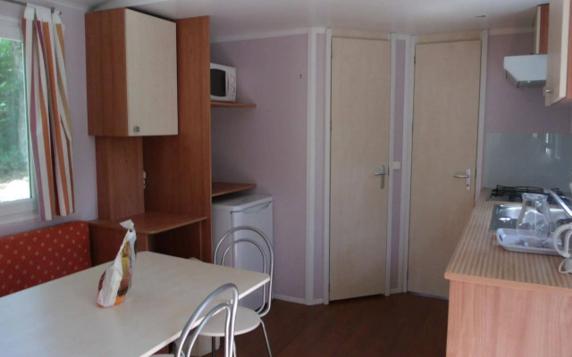 Camping de la croix d'Arles