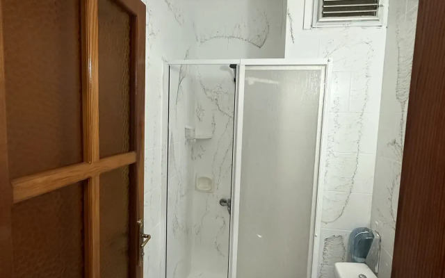 Eren Otel Çeşme