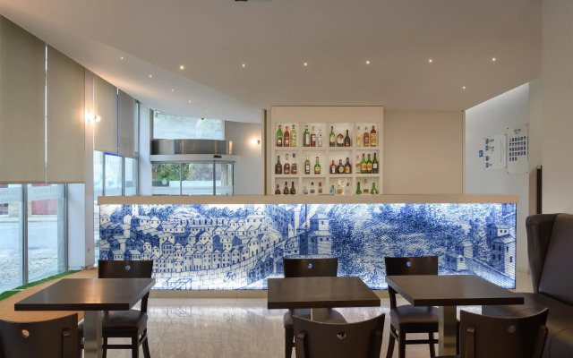 TRYP by Wyndham Porto Centro Hotel