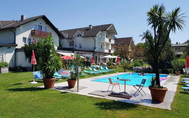 Hotel Villa Flora