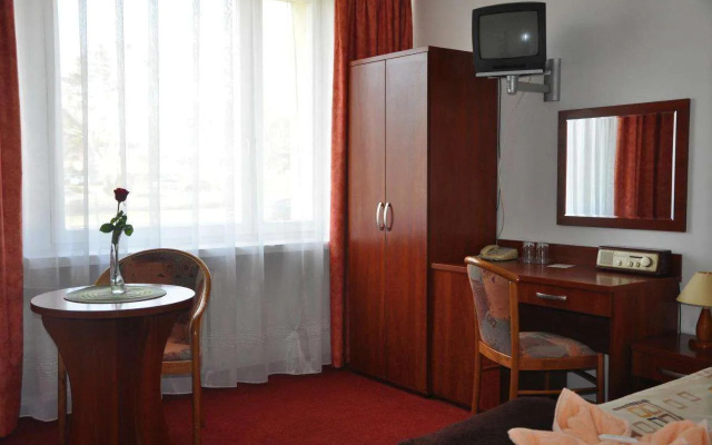 Hotel Płonia