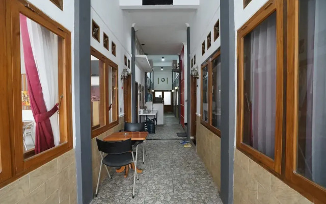 OYO 2021 Wisma Vandera Syariah