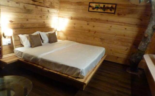 Treehouse Resort