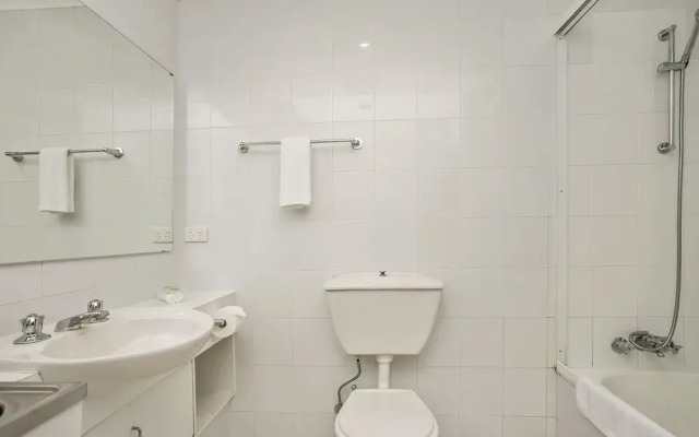 2 James Cook Apartments Holiday Rental