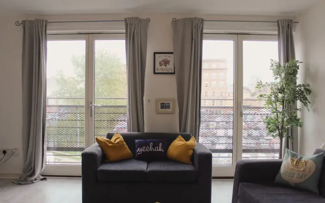 Modern Apartment-Comfortable And Central