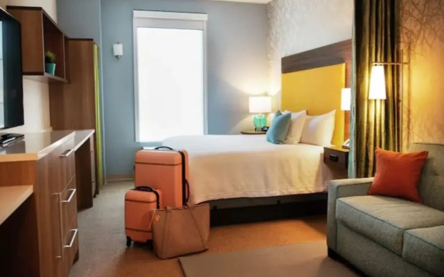 Home2 Suites Raynham/Taunton, MA