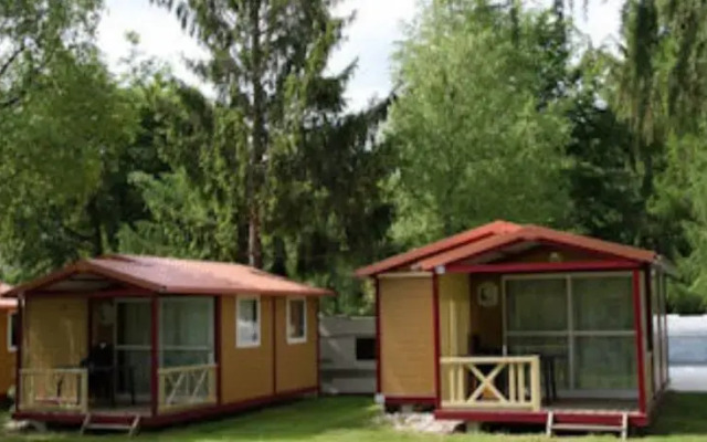Flower Camping les Bouleaux