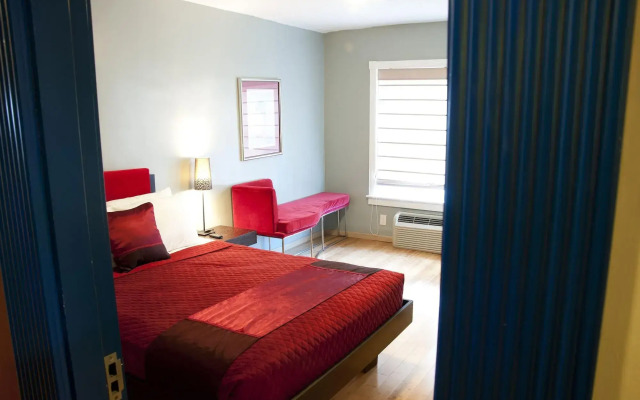Ponce De Leon Hotel