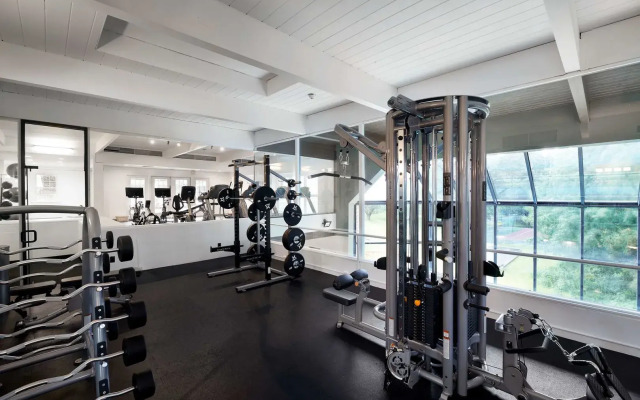 Tarrytown House Estate