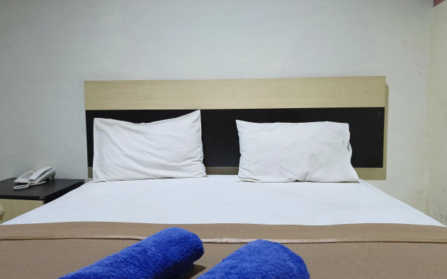 OYO 93953 Kost Tamara Near Kantor Desa Sengka – Guest Rooms – Sengka