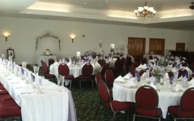 Deer Valley Lodge & Golf