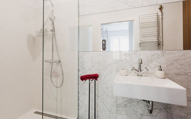 oompH Warsaw Old Town Apartment