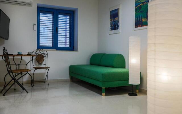 Hvar Old Dalmatian House Junior Suite - Deck 1