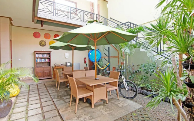 ZEN Villa Seminyak Camplung Tanduk, 2 Bedroom