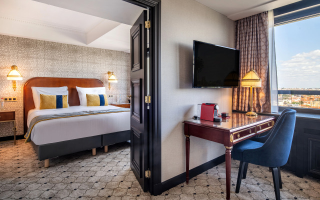 Hotel Barsey by Warwick