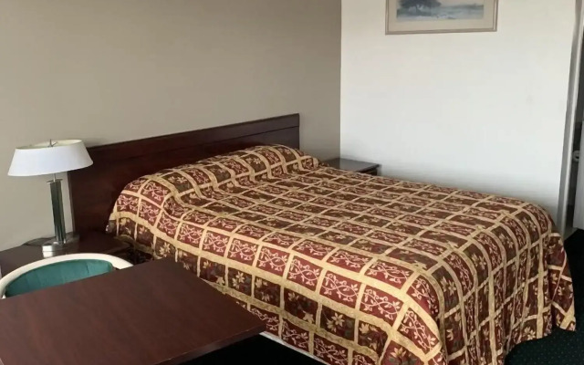 Economy Inn Monterey