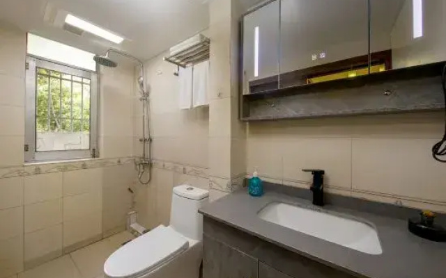 Long-term Homestay