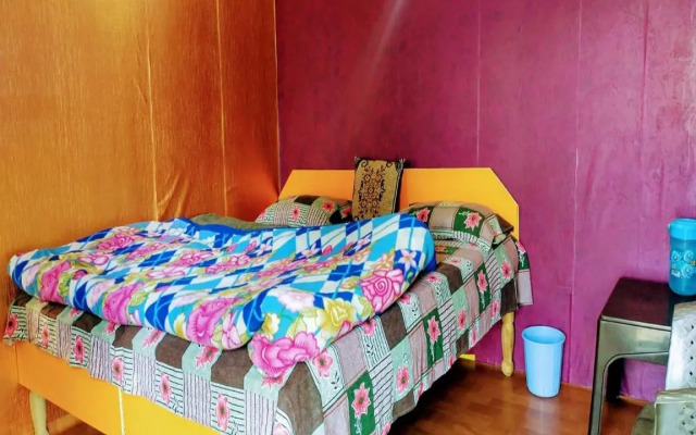 Frozen View by StayApart, Ukhimath