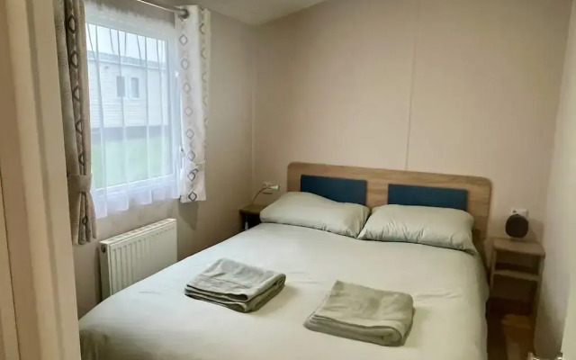 Surfside Bliss - Cayton Bay Park Caravan