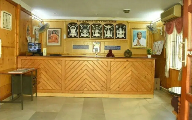 Hotel Kirthikaa Palace