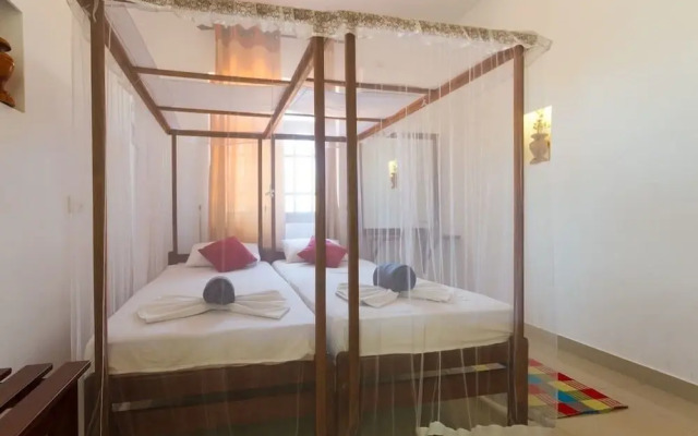 Angel Inn Guest House