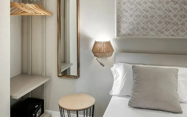 Opera House Valencia B&B