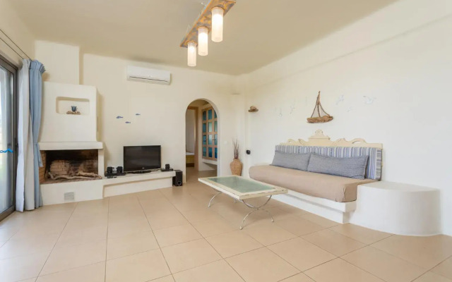 Villa Liakada Large Private Pool Walk to Beach Sea Views A C Wifi Car Not Required - 2081