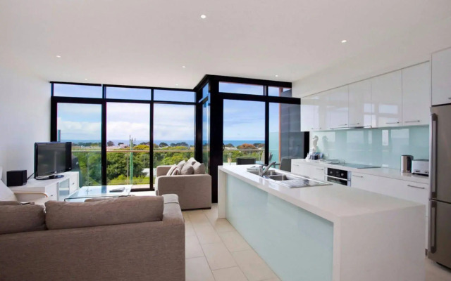 Whitewater Apartments