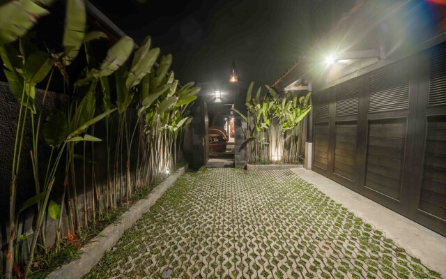 Rumah Kayu Tatiya Villa