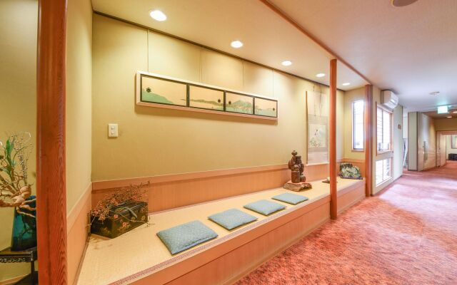 Hotel Hagoromo